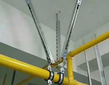 闸阀支撑架的质量要求。价格决定了南郊抗震支撑框架的质量。